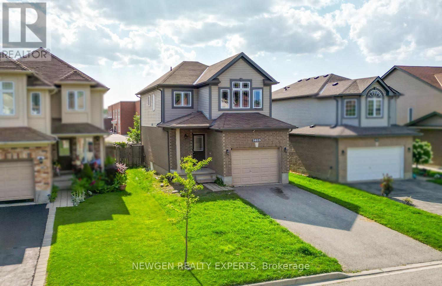 2025 Denview Avenue, London North, Ontario  N6G 0G3 - Photo 2 - X13703452
