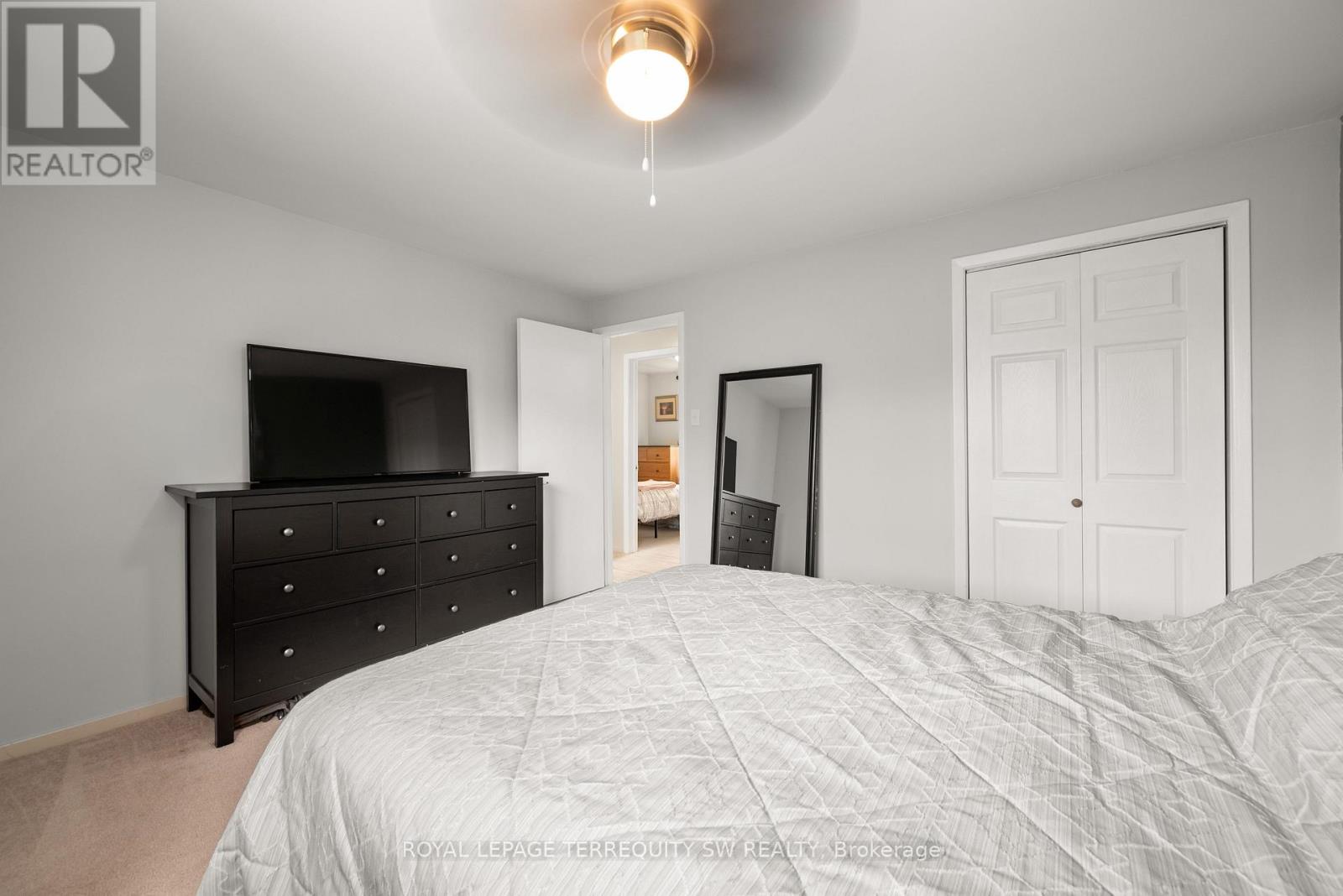 46 Northlin Park Road, Kawartha Lakes, Ontario  K9V 4P4 - Photo 15 - X13703466