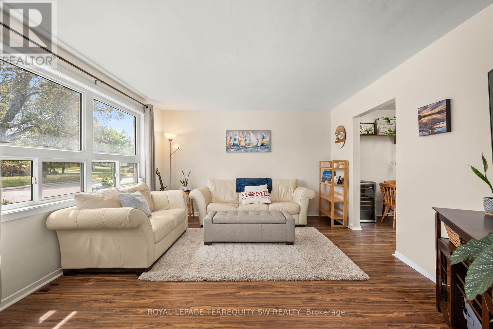 46 Northlin Park Road, Kawartha Lakes, Ontario  K9V 4P4 - Photo 4 - X13703466