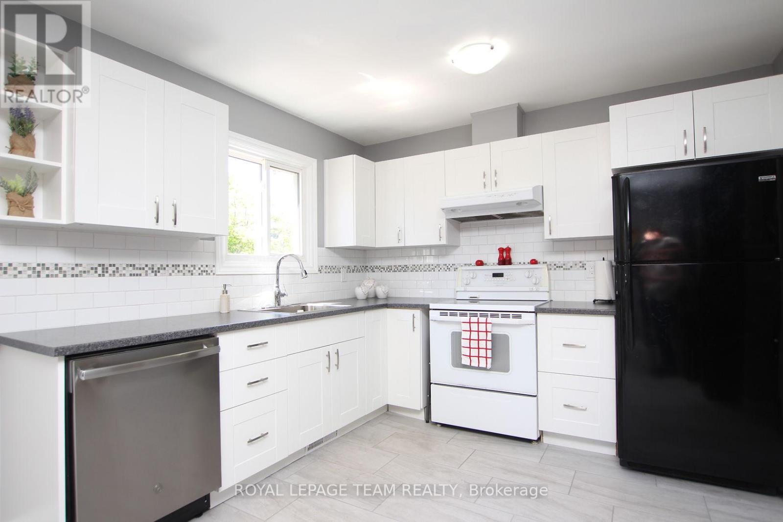 90 - 3400 Paul Anka Drive, Ottawa, Ontario  K1V 0C9 - Photo 6 - X13555936