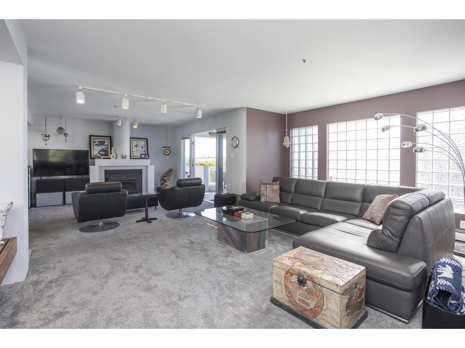 15662 Semiahmoo Avenue, White Rock, British Columbia  V4B 1V4 - Photo 17 - R3140942