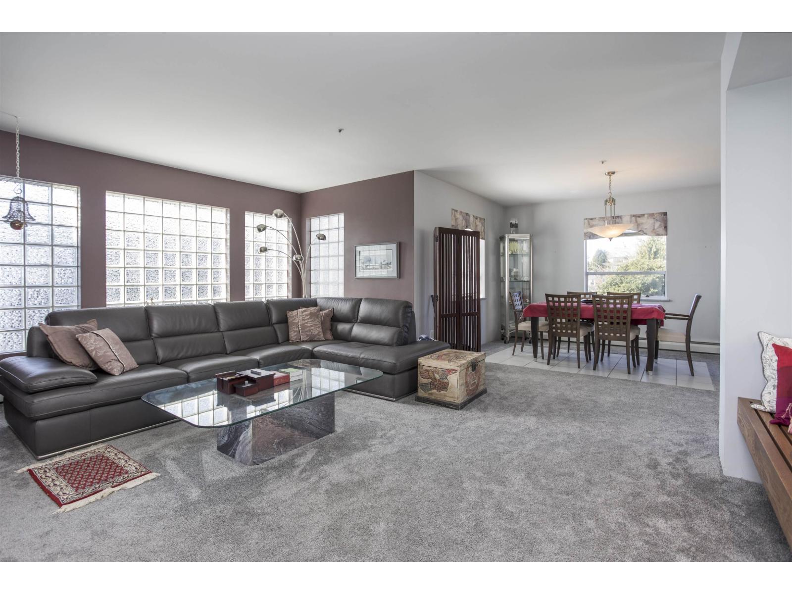 15662 Semiahmoo Avenue, White Rock, British Columbia  V4B 1V4 - Photo 14 - R3140942