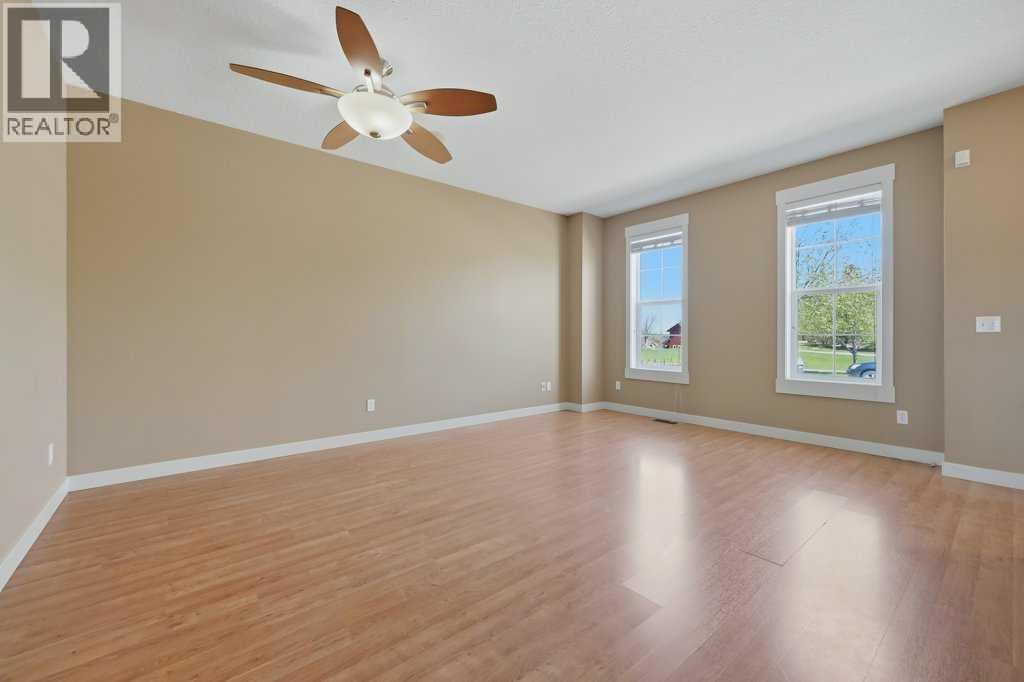 320 Rainbow Falls Drive, Chestermere, Alberta  T1X 0E4 - Photo 6 - A2332835