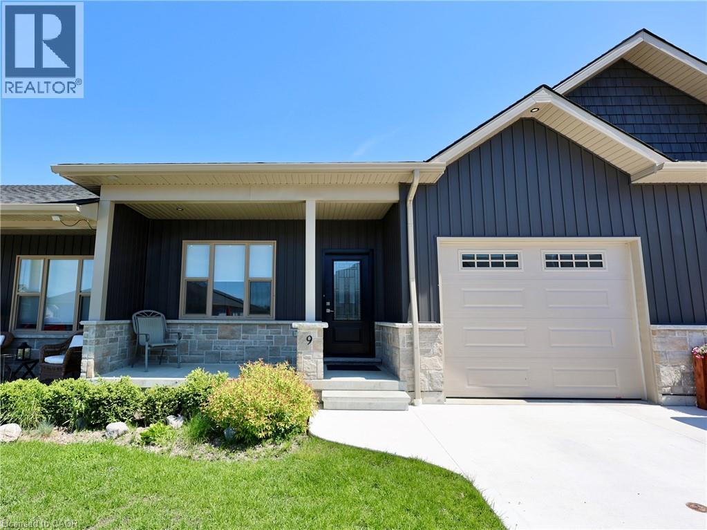 9 SILVER CREEK Road, Seaforth, Ontario