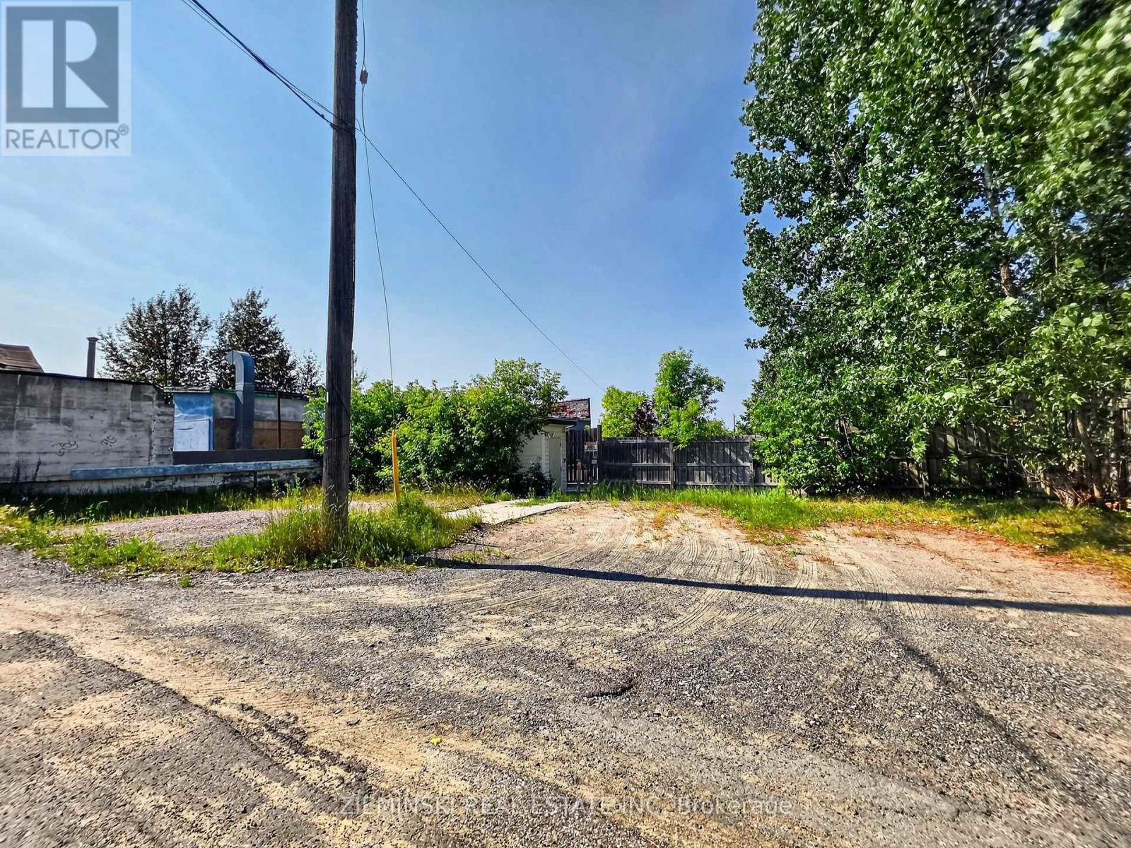 27 Government Road W, Kirkland Lake, Ontario  P2N 2E3 - Photo 31 - T13703502