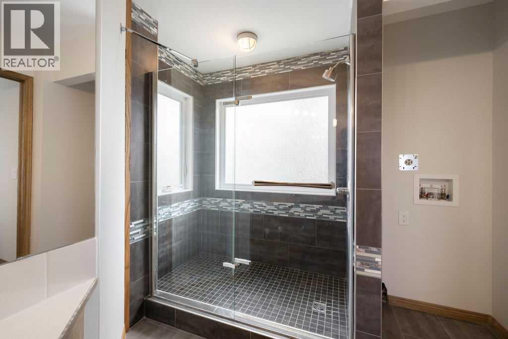 439 Douglas Woods Drive SE, Calgary, Alberta  T2Z 2H1 - Photo 30 - A2314879