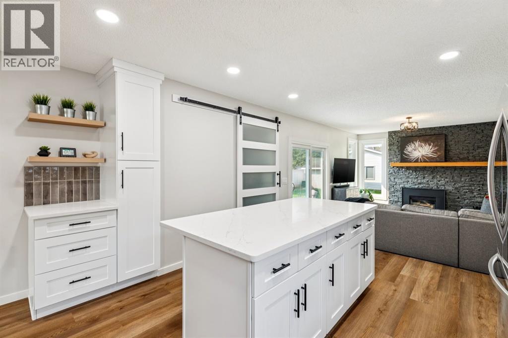 92 Woodford Drive SW, Calgary, Alberta  T2W 4C3 - Photo 19 - A2339414
