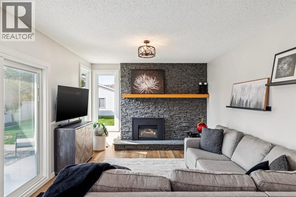 92 Woodford Drive SW, Calgary, Alberta  T2W 4C3 - Photo 24 - A2339414