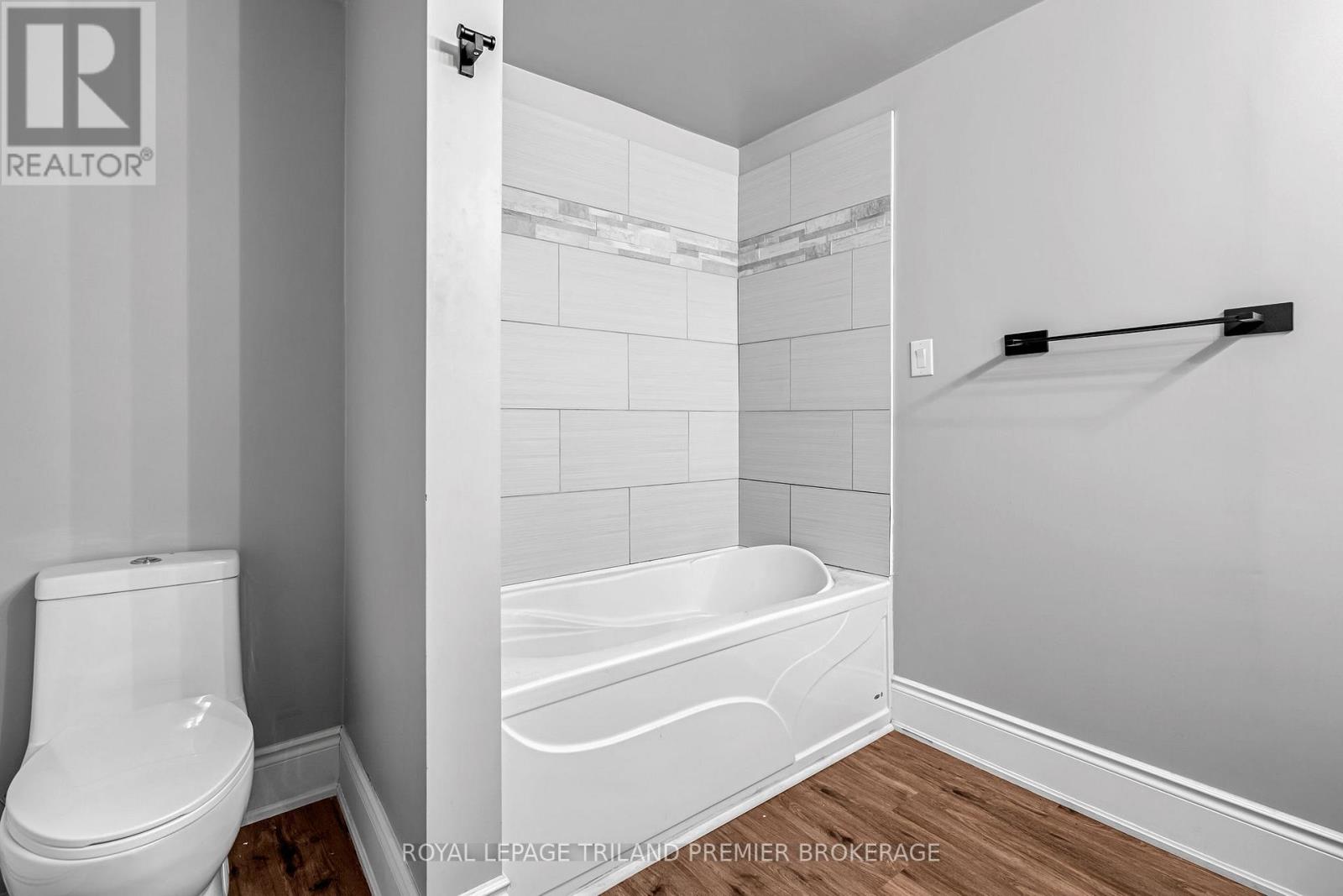 180 Alma Street, St. Thomas, Ontario  N5P 3B4 - Photo 19 - X13696200