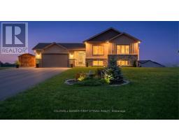 216 OWEN LUCAS STREET, McNab/Braeside, Ontario