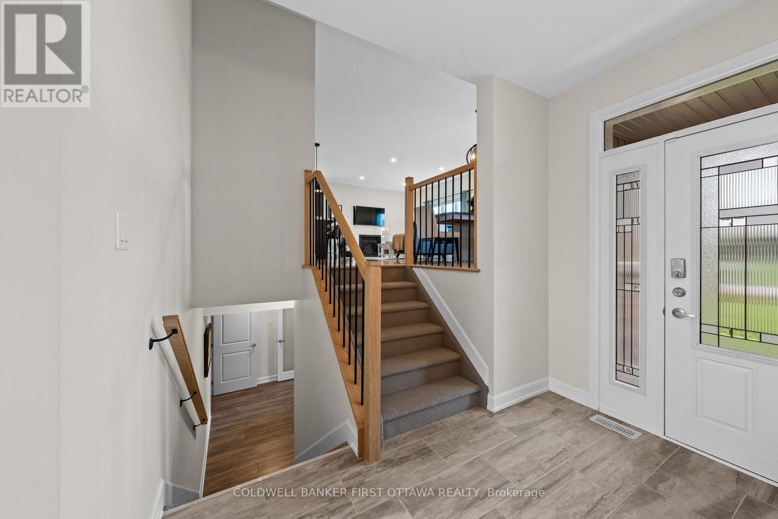 216 Owen Lucas Street, Mcnab/braeside, Ontario  K7S 3G8 - Photo 6 - X13670778