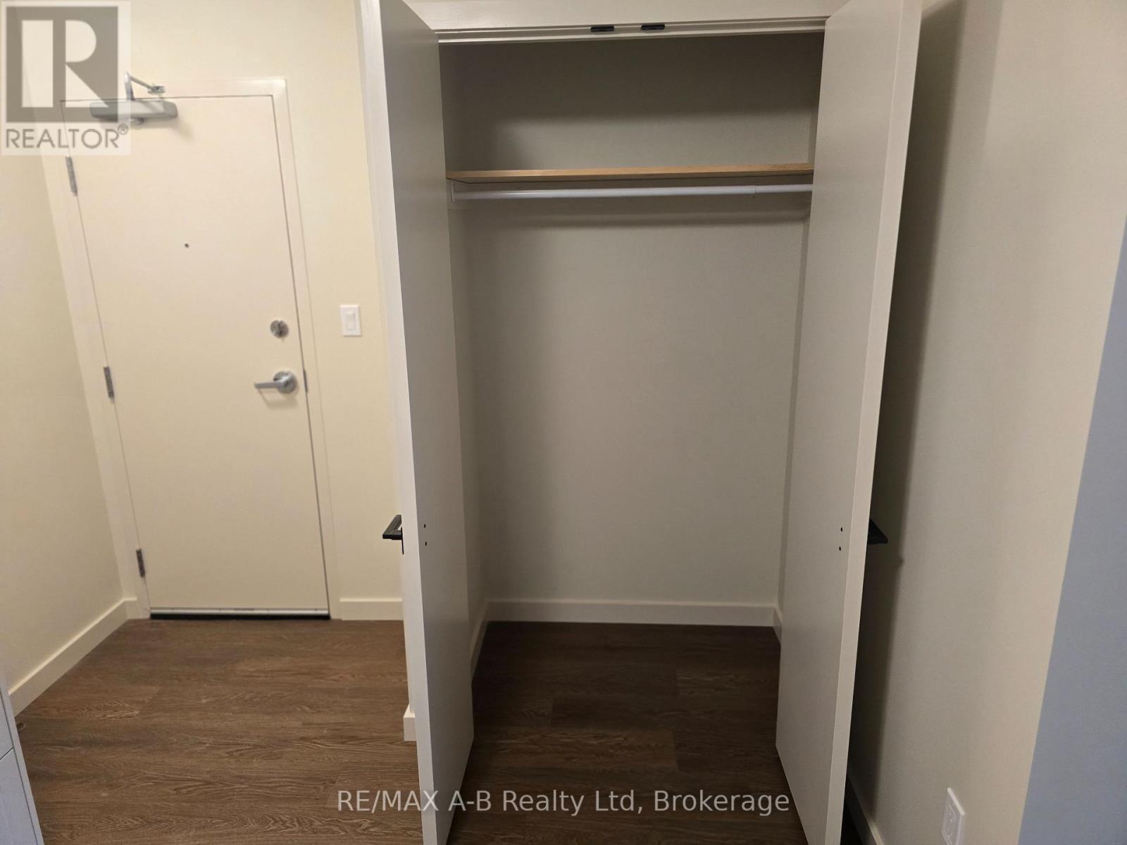 1 - 112 Ontario Street, Stratford, Ontario  N5A 7Y4 - Photo 16 - X13703500