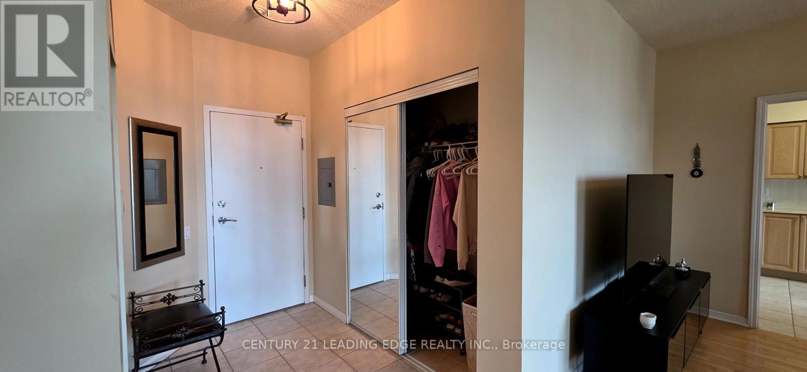 Ph203 - 33 Empress Avenue, Toronto, Ontario  M2N 6Y7 - Photo 3 - C13703498