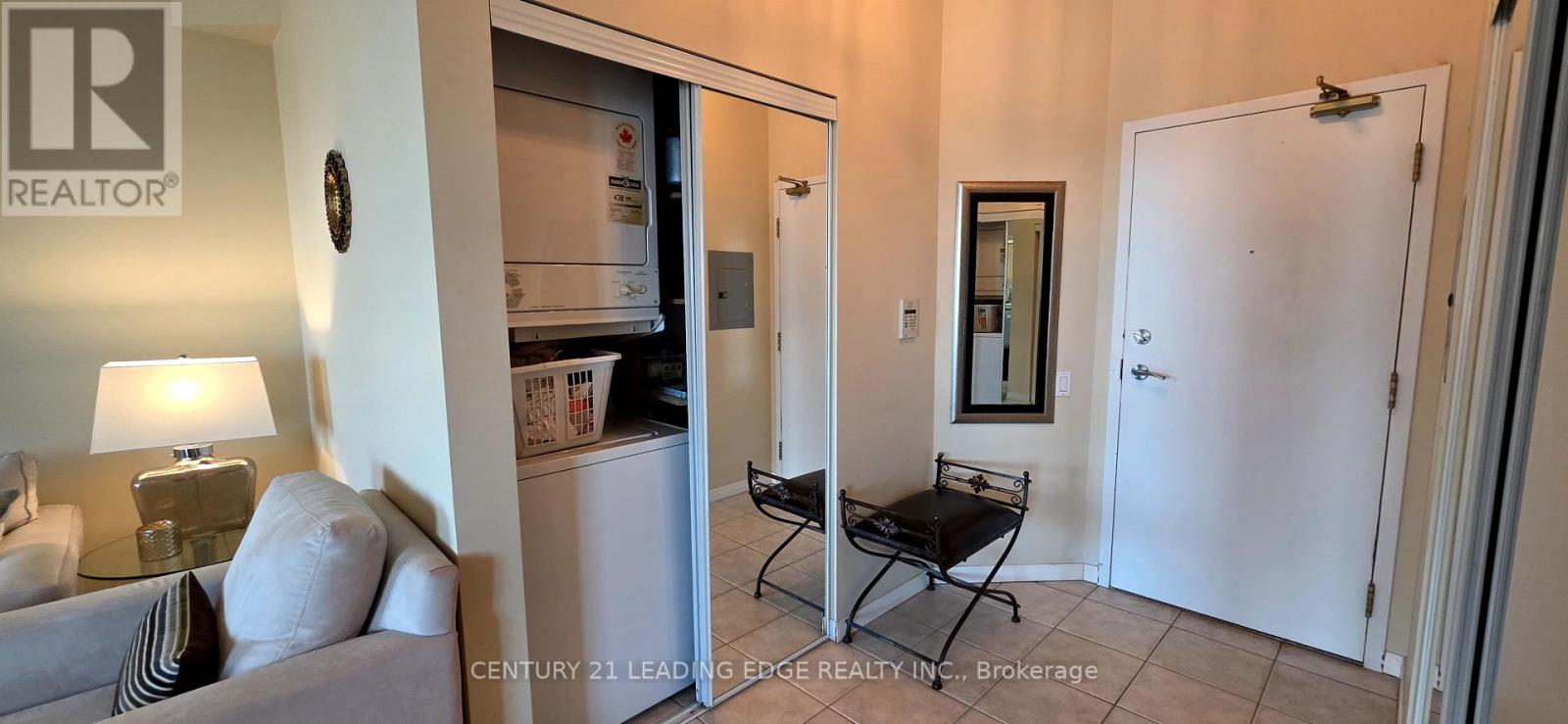 Ph203 - 33 Empress Avenue, Toronto, Ontario  M2N 6Y7 - Photo 4 - C13703498