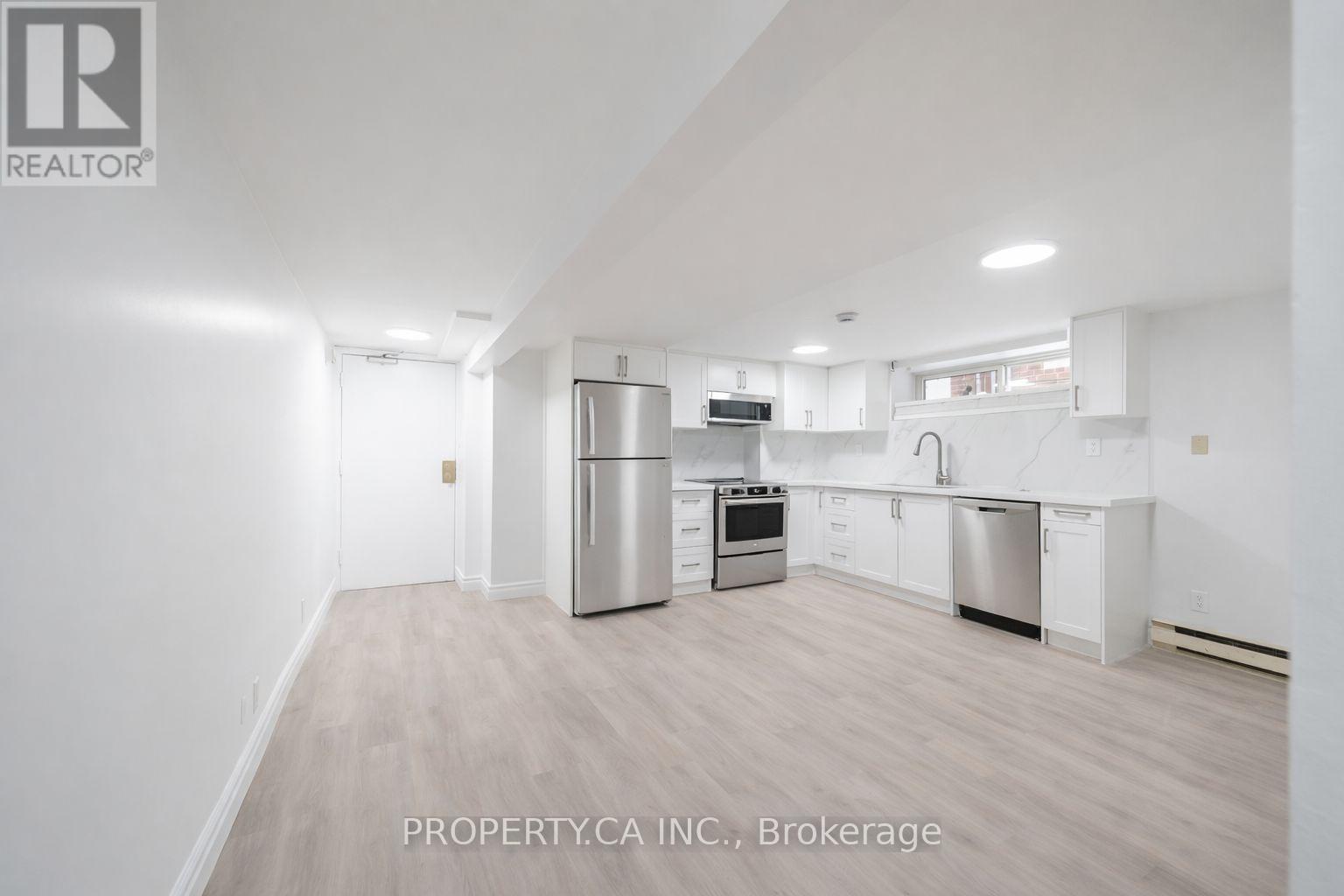 5 - 963 Avenue Road, Toronto, Ontario  M5P 2K9 - Photo 4 - C13703520