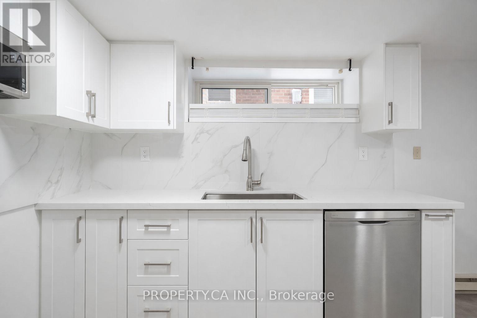 5 - 963 Avenue Road, Toronto, Ontario  M5P 2K9 - Photo 7 - C13703520