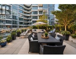 1251 38 SMITHE STREET, Vancouver, British Columbia