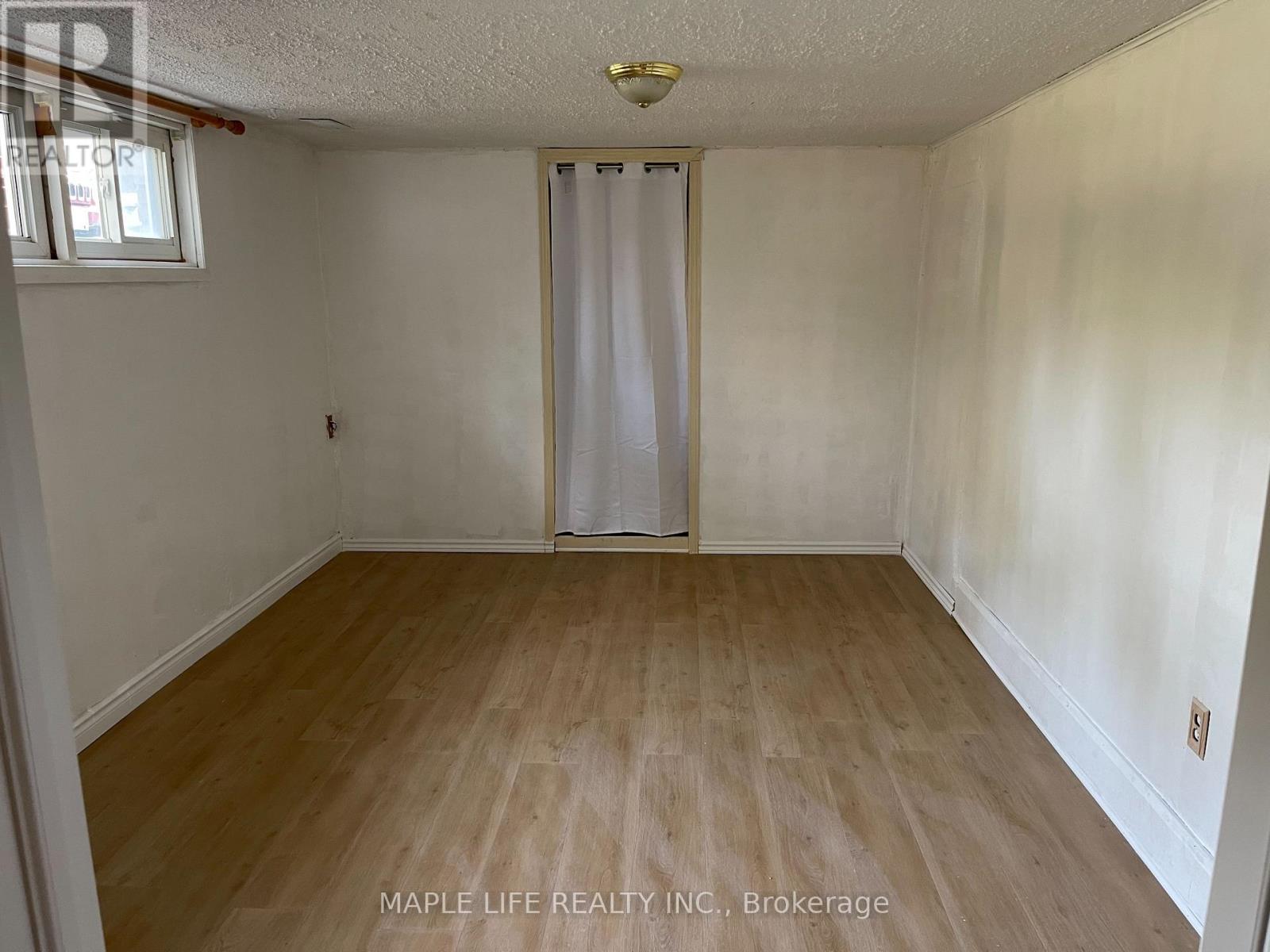 886bsmt Srigley Street, Newmarket, Ontario  L3Y 1X7 - Photo 14 - N13703510