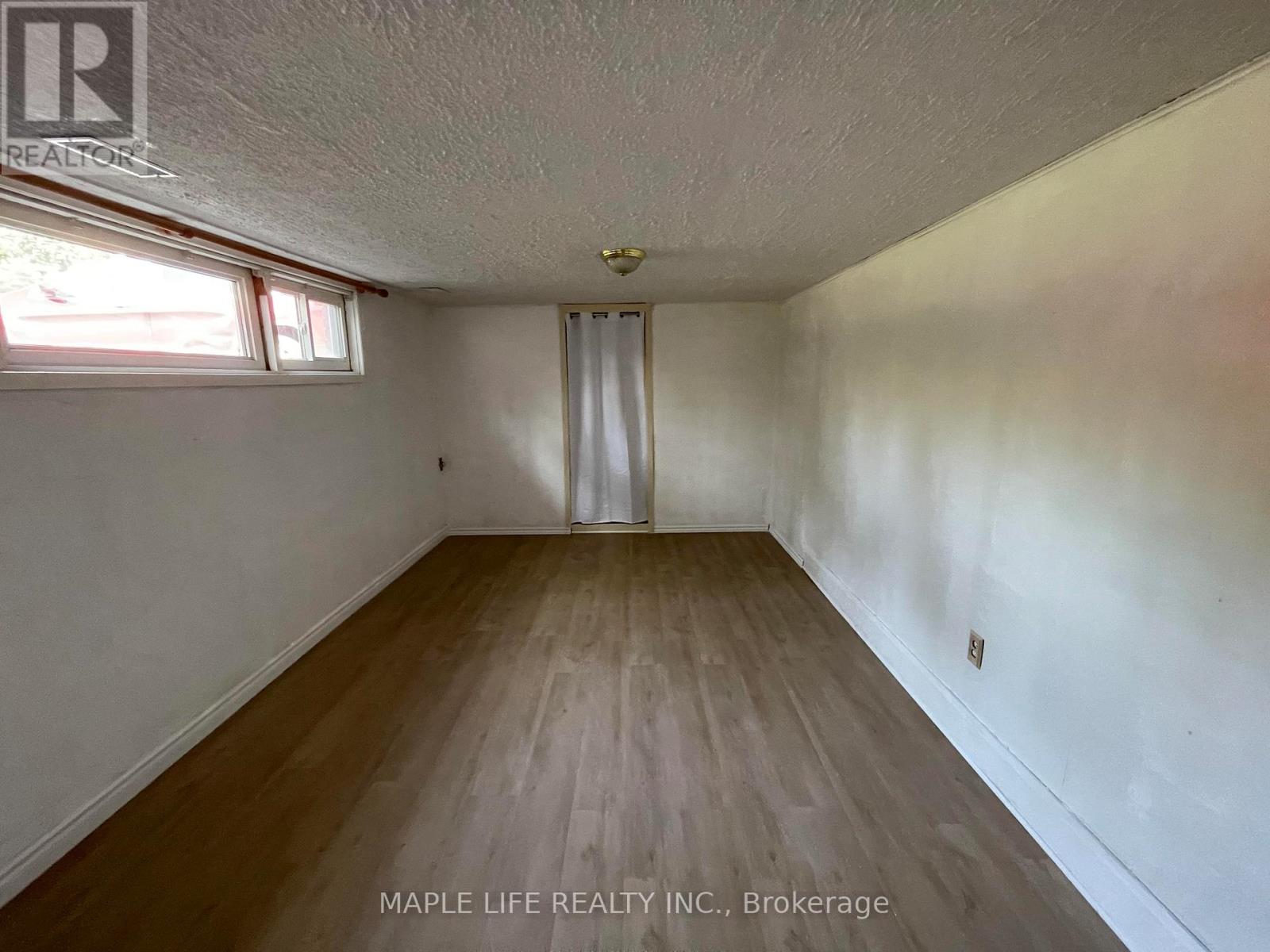886bsmt Srigley Street, Newmarket, Ontario  L3Y 1X7 - Photo 5 - N13703510
