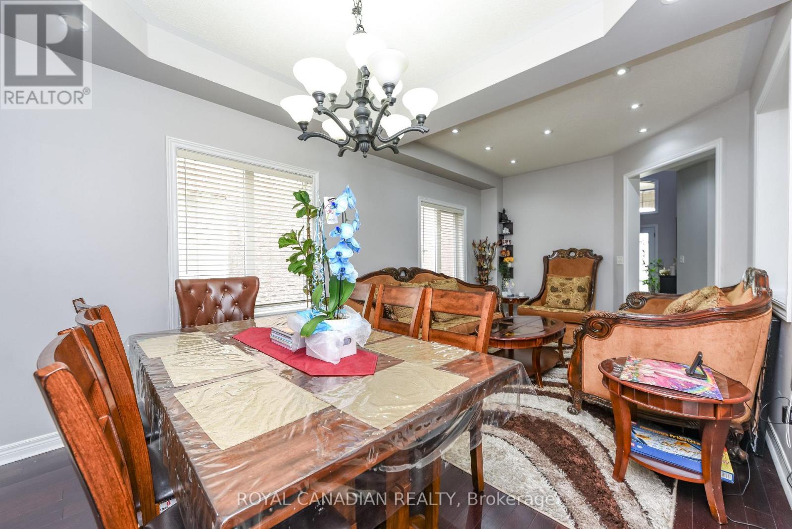 29 Dewside Drive, Brampton, Ontario  L6R 3B7 - Photo 10 - W13703488