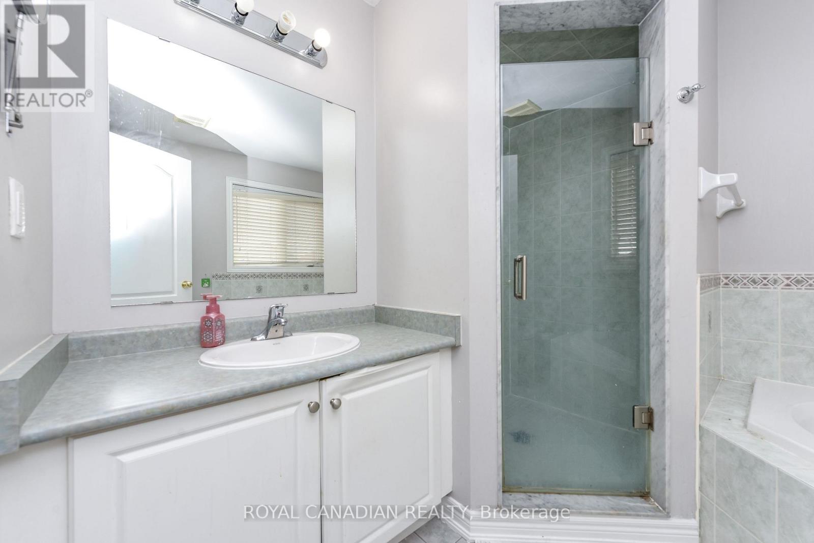 29 Dewside Drive, Brampton, Ontario  L6R 3B7 - Photo 29 - W13703488