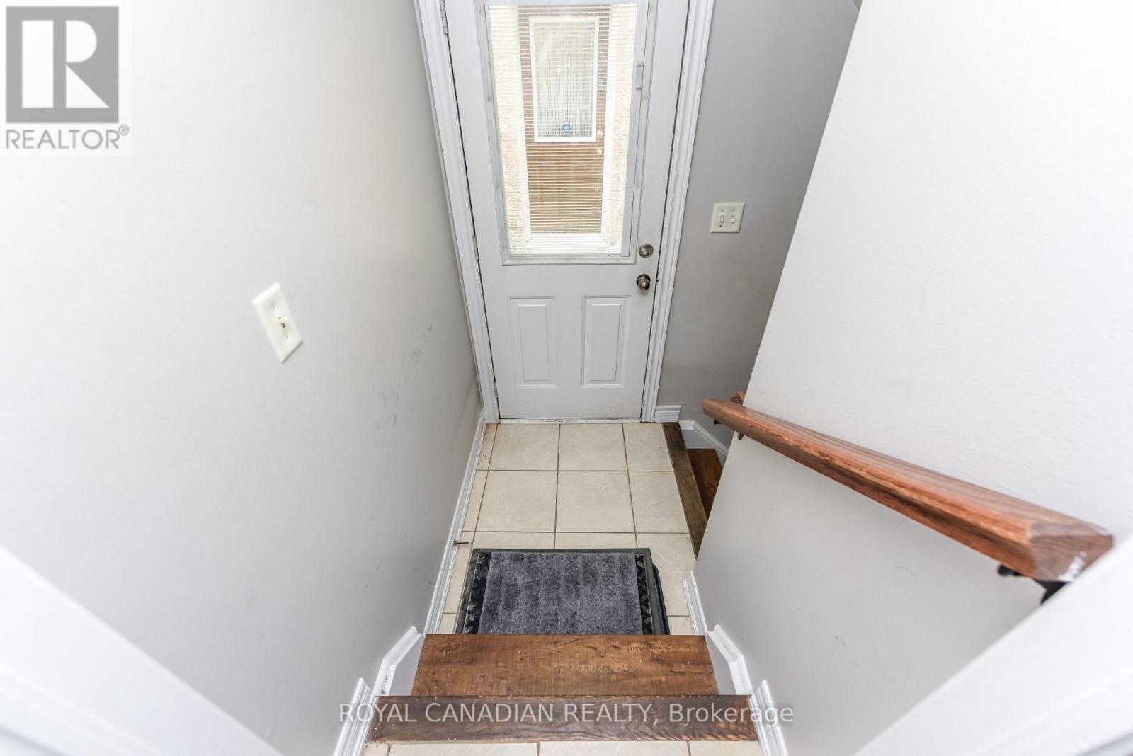 29 Dewside Drive, Brampton, Ontario  L6R 3B7 - Photo 30 - W13703488