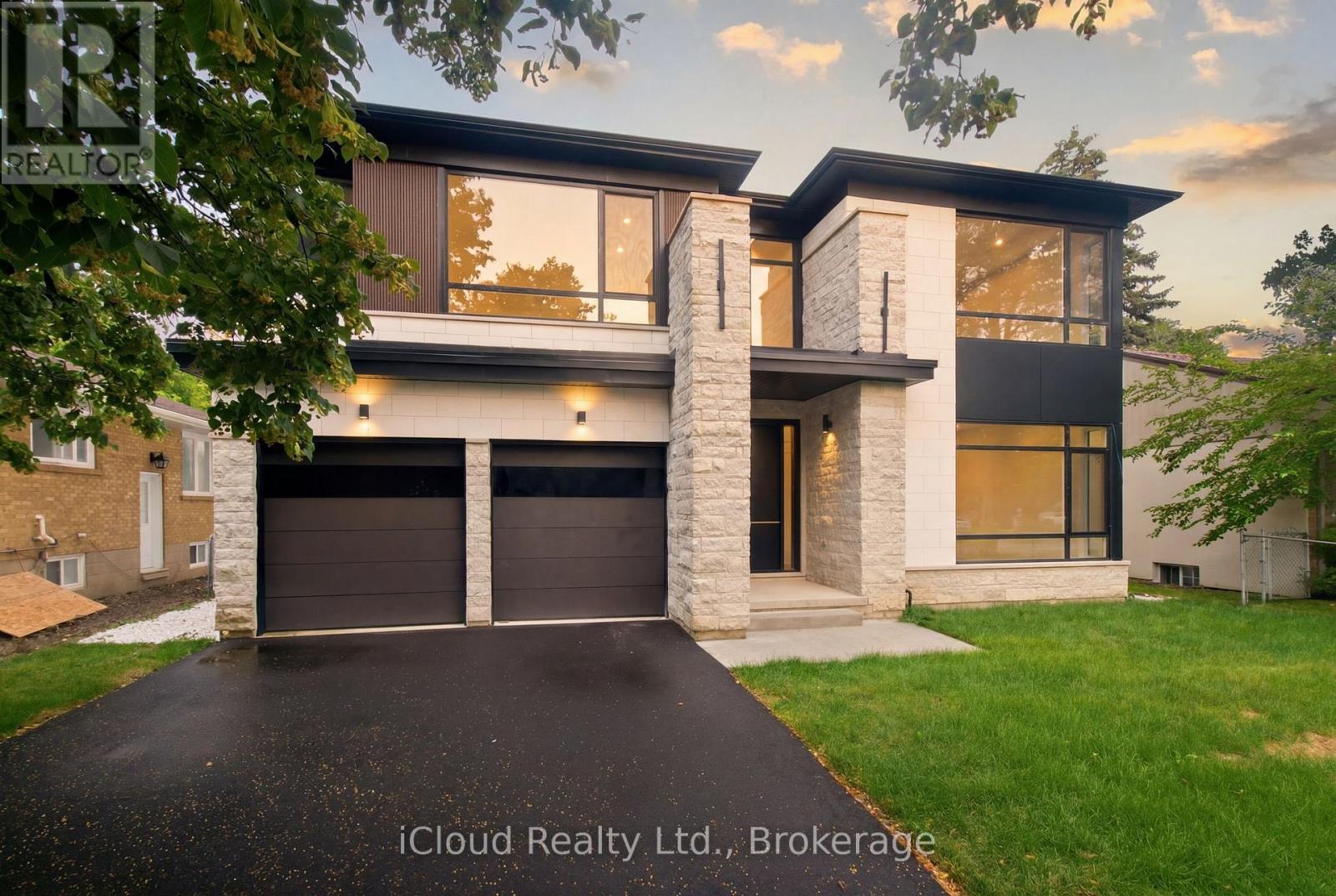 2539 RUGBY ROAD, Mississauga, Ontario