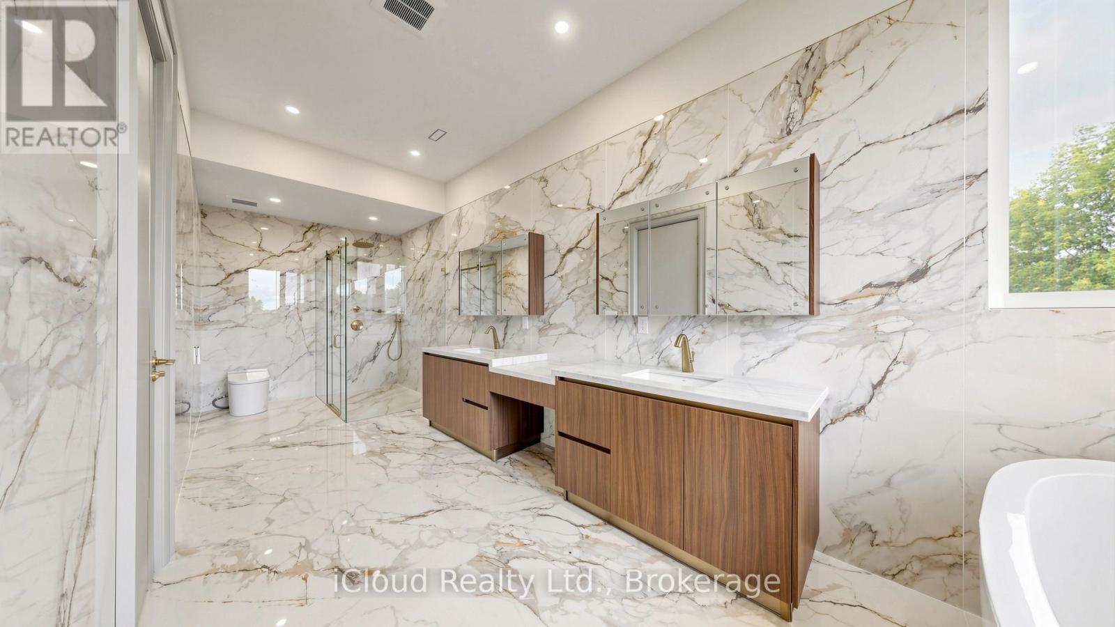 2539 Rugby Road, Mississauga, Ontario  L5B 1T1 - Photo 20 - W13703496