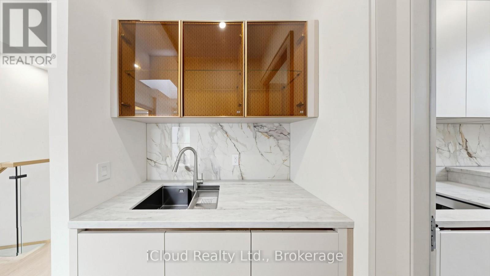 2539 Rugby Road, Mississauga, Ontario  L5B 1T1 - Photo 32 - W13703496