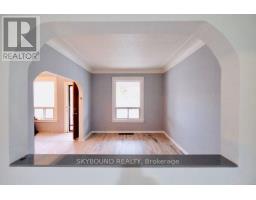 72 SOMERSET AVENUE, Hamilton, Ontario
