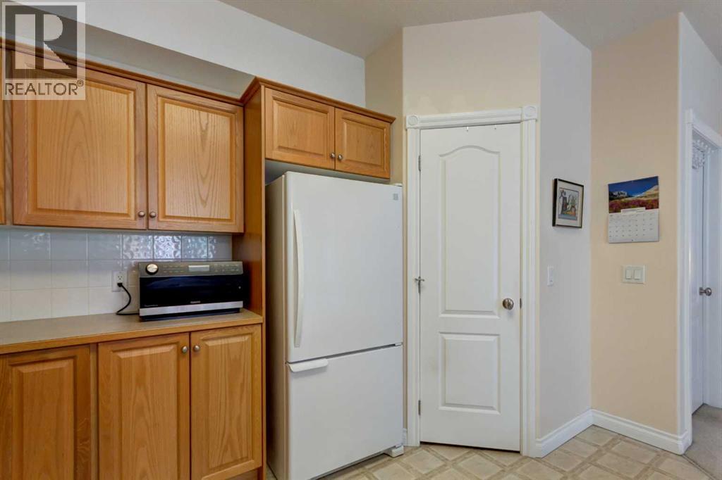 2262, 151 Country Village Road NE, Calgary, Alberta  T3K 5X5 - Photo 11 - A2326892