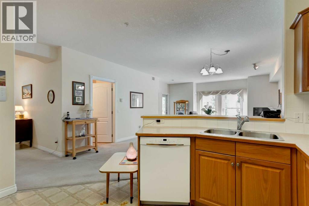2262, 151 Country Village Road NE, Calgary, Alberta  T3K 5X5 - Photo 10 - A2326892
