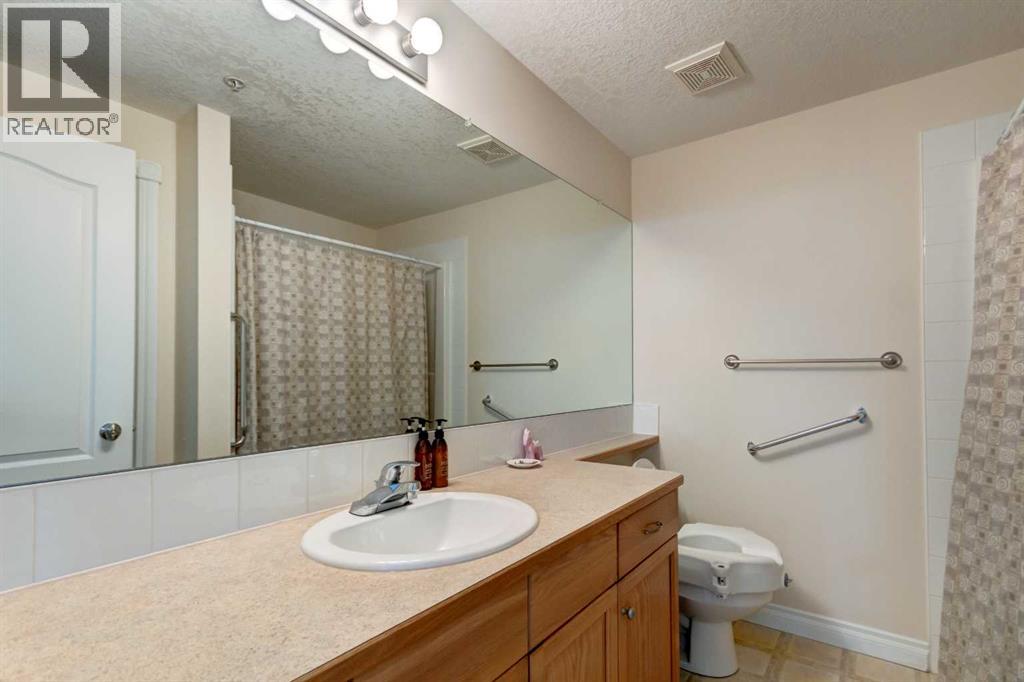 2262, 151 Country Village Road NE, Calgary, Alberta  T3K 5X5 - Photo 21 - A2326892
