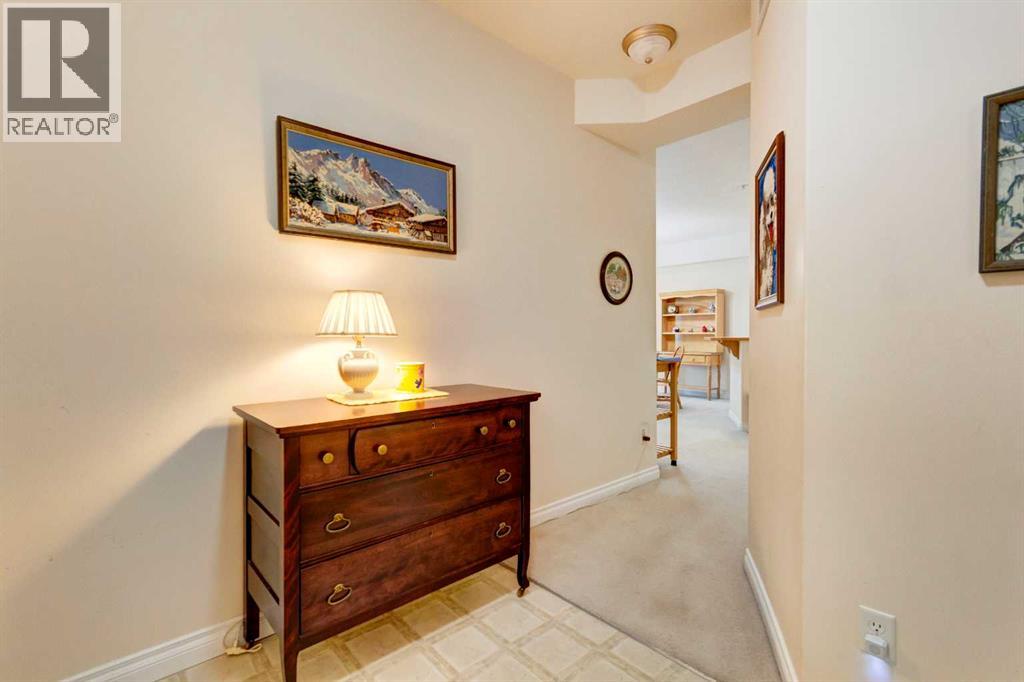 2262, 151 Country Village Road NE, Calgary, Alberta  T3K 5X5 - Photo 4 - A2326892