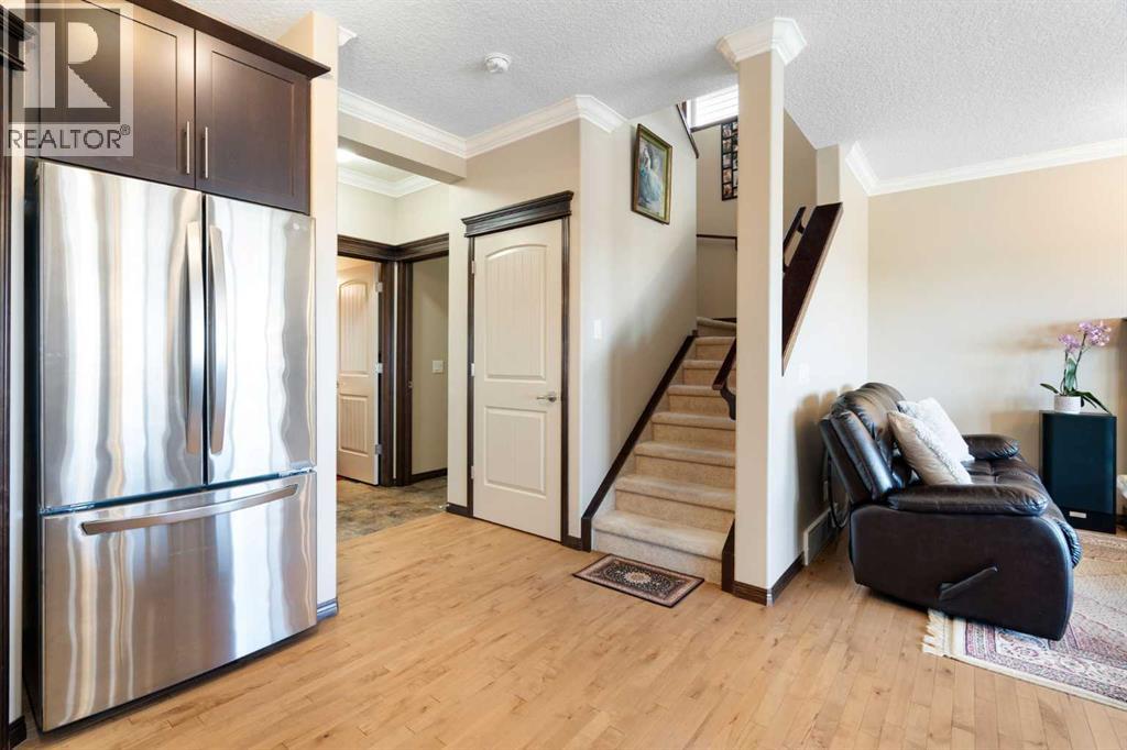 196 Nolanfield Way NW, Calgary, Alberta  T3R 0M4 - Photo 8 - A2336102