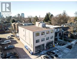 6 BRANT AVENUE, Mississauga, Ontario