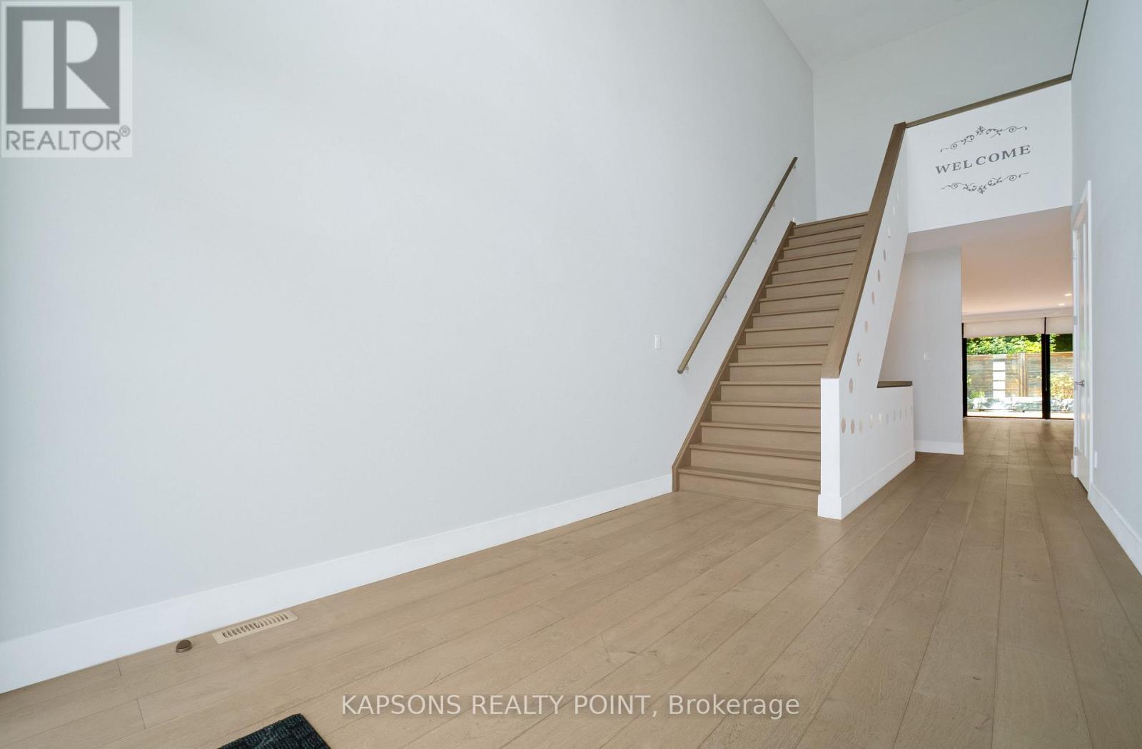2368 Red Thorne Avenue, London South, Ontario N6P 0E8 - Photo 5 - X13701718