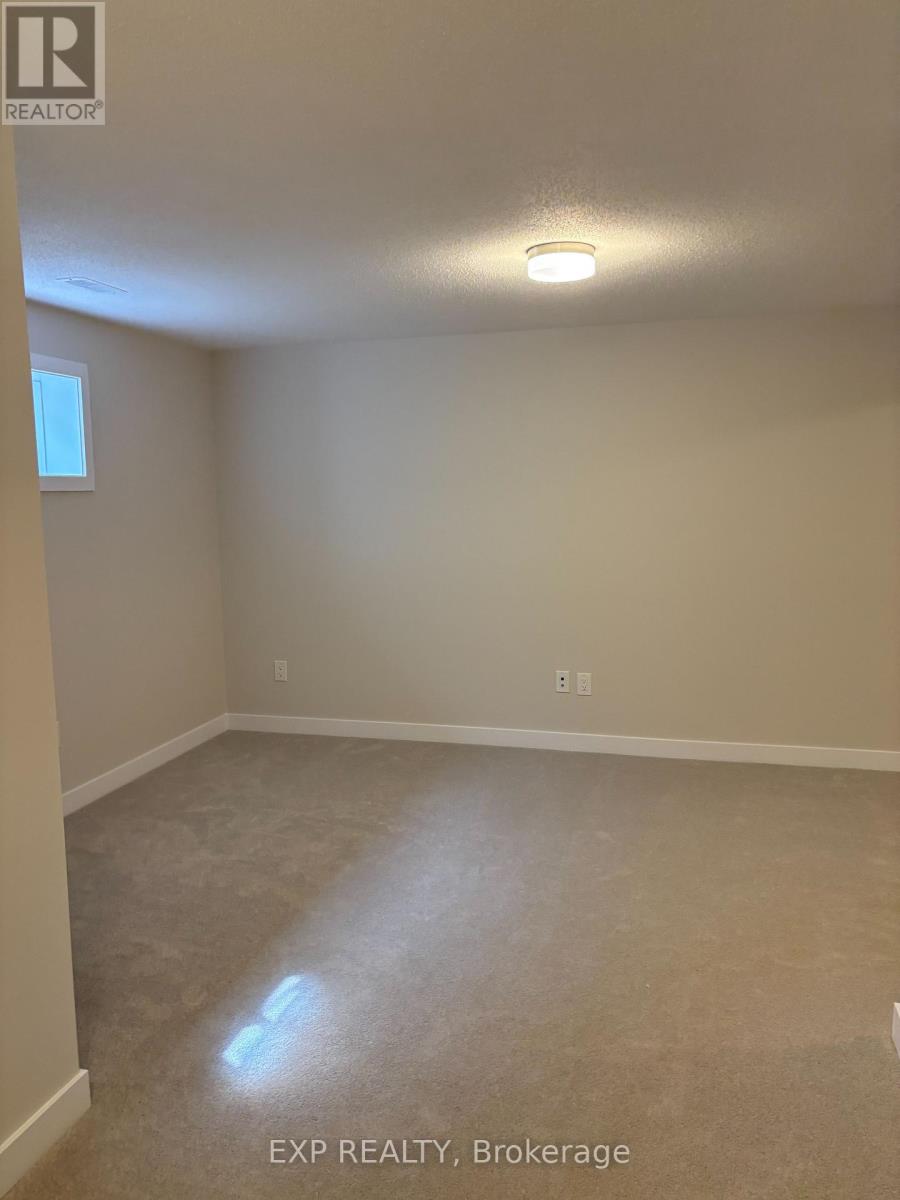 530 Oldenburg Avenue, Ottawa, Ontario  K0A 2Z0 - Photo 10 - X13703564