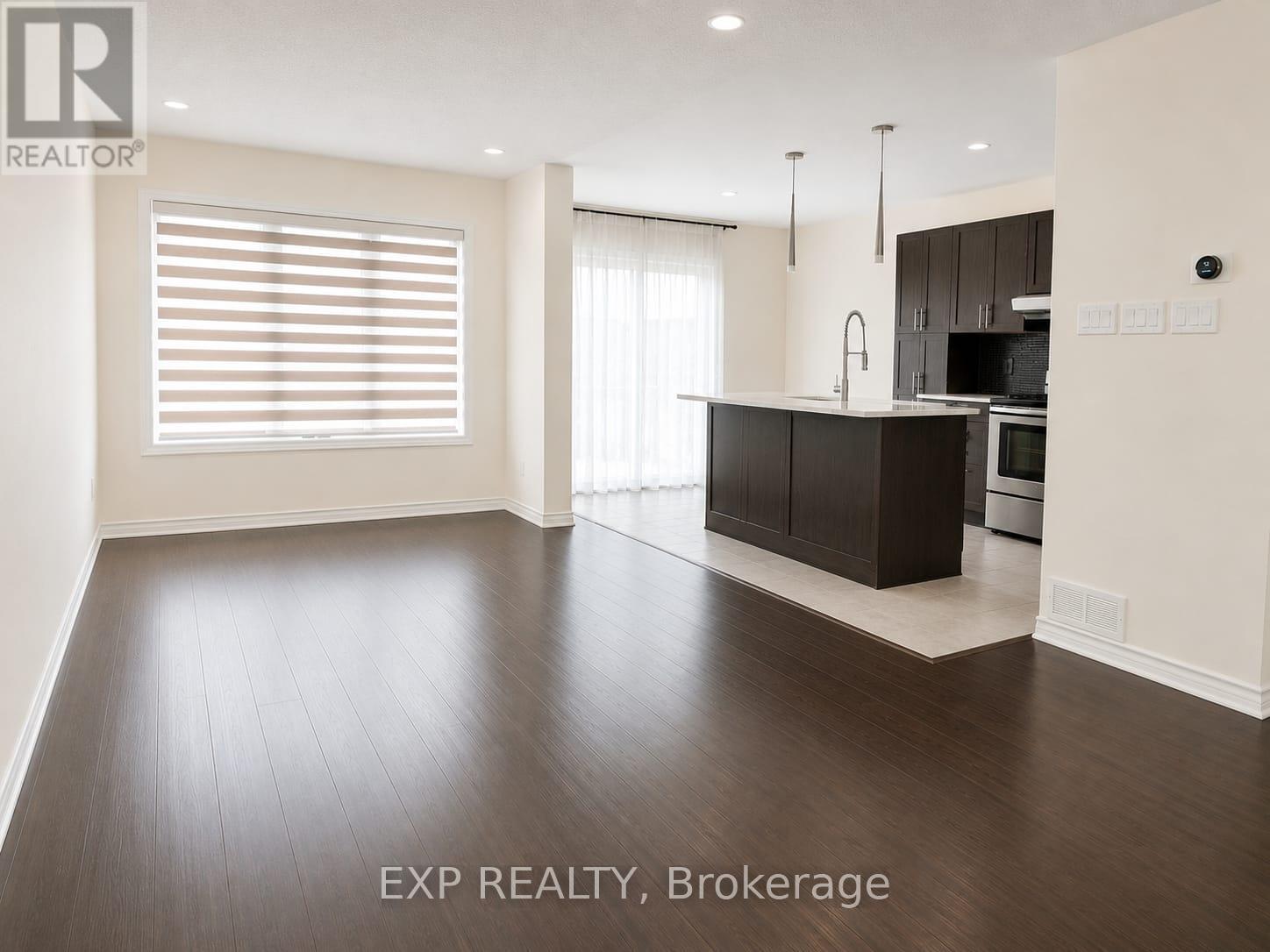 55 Fallengale Crescent, Ottawa, Ontario  K2T 0K9 - Photo 3 - X13703612