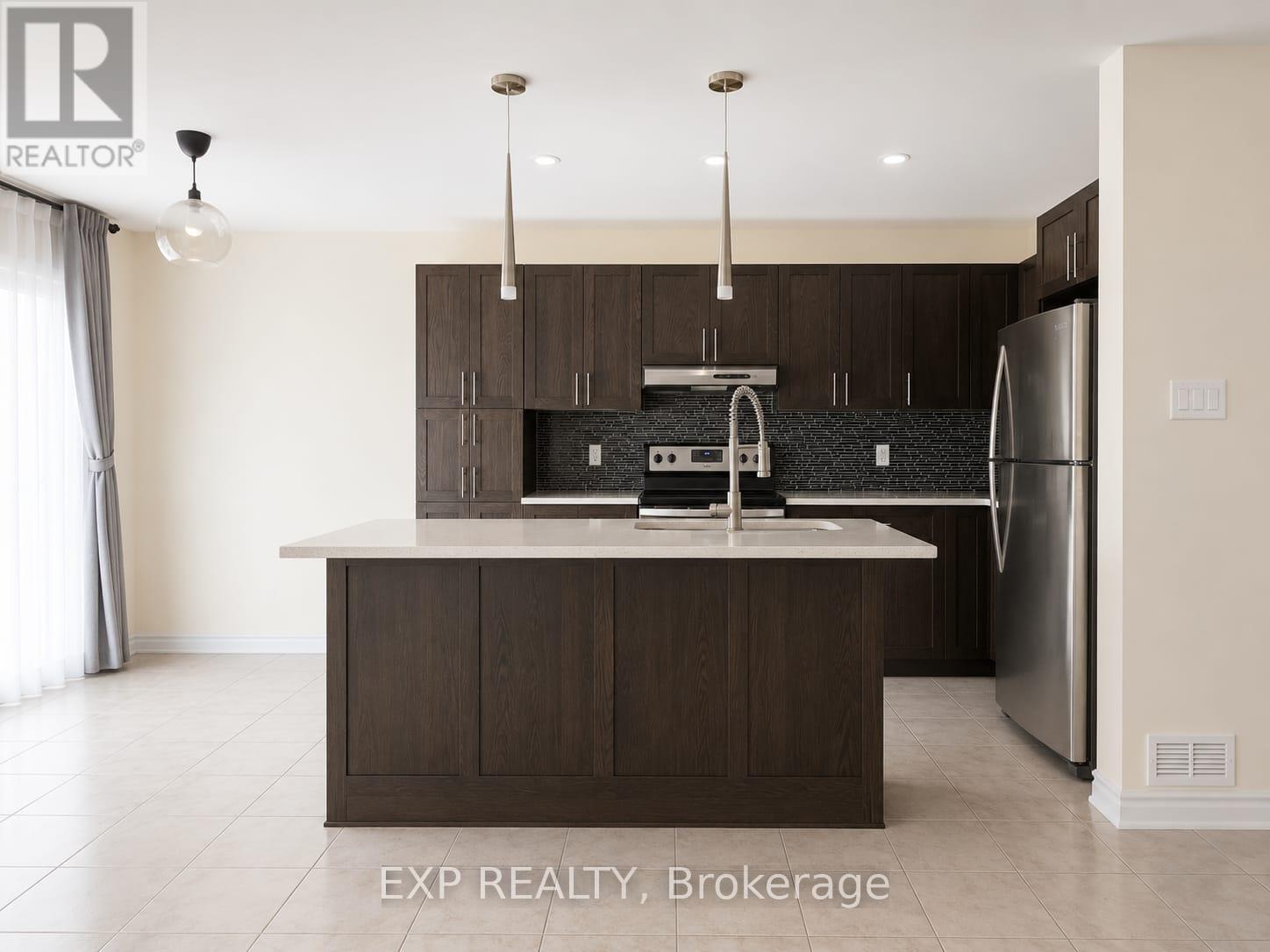 55 Fallengale Crescent, Ottawa, Ontario  K2T 0K9 - Photo 4 - X13703612