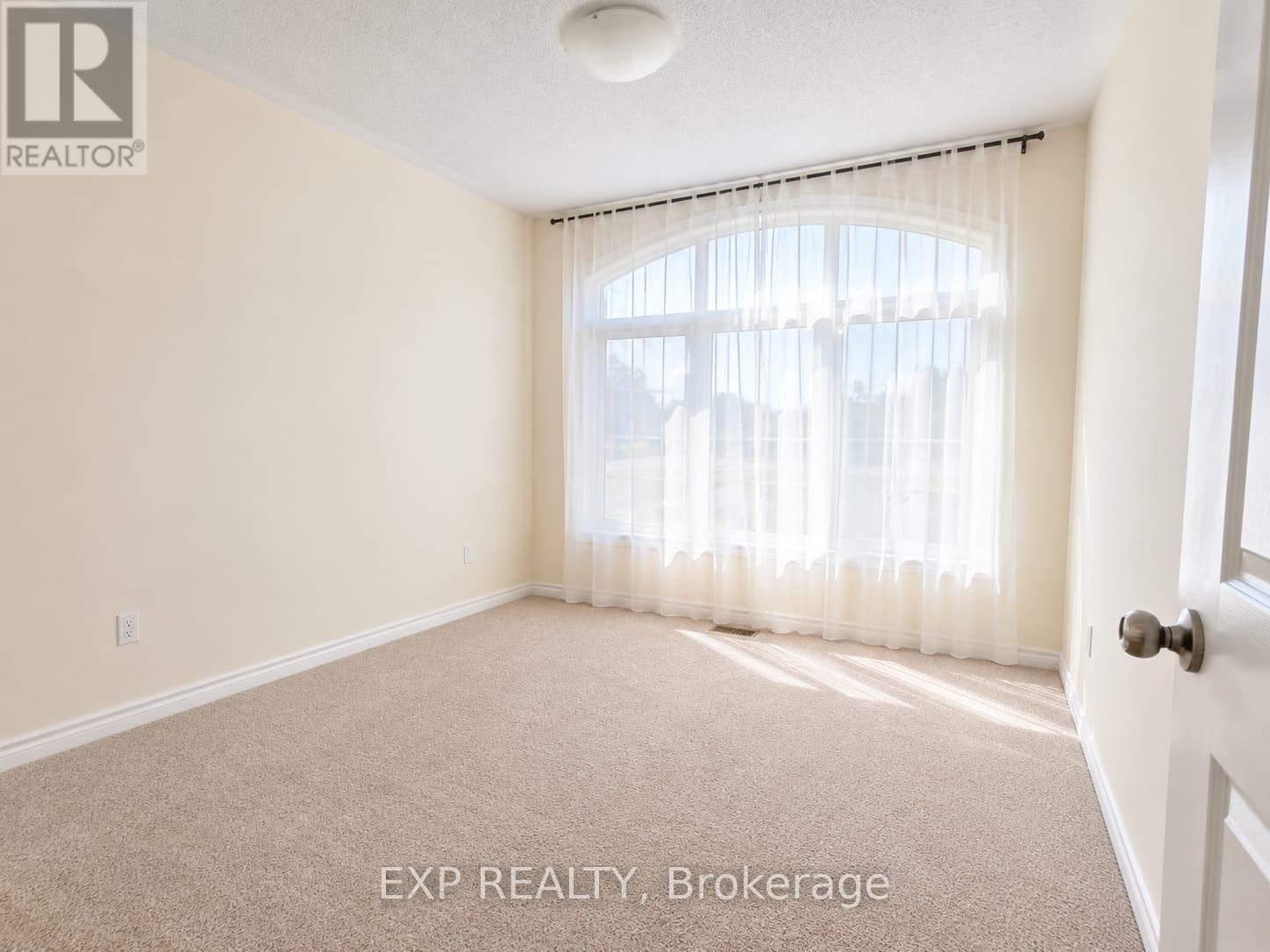 55 Fallengale Crescent, Ottawa, Ontario  K2T 0K9 - Photo 9 - X13703612
