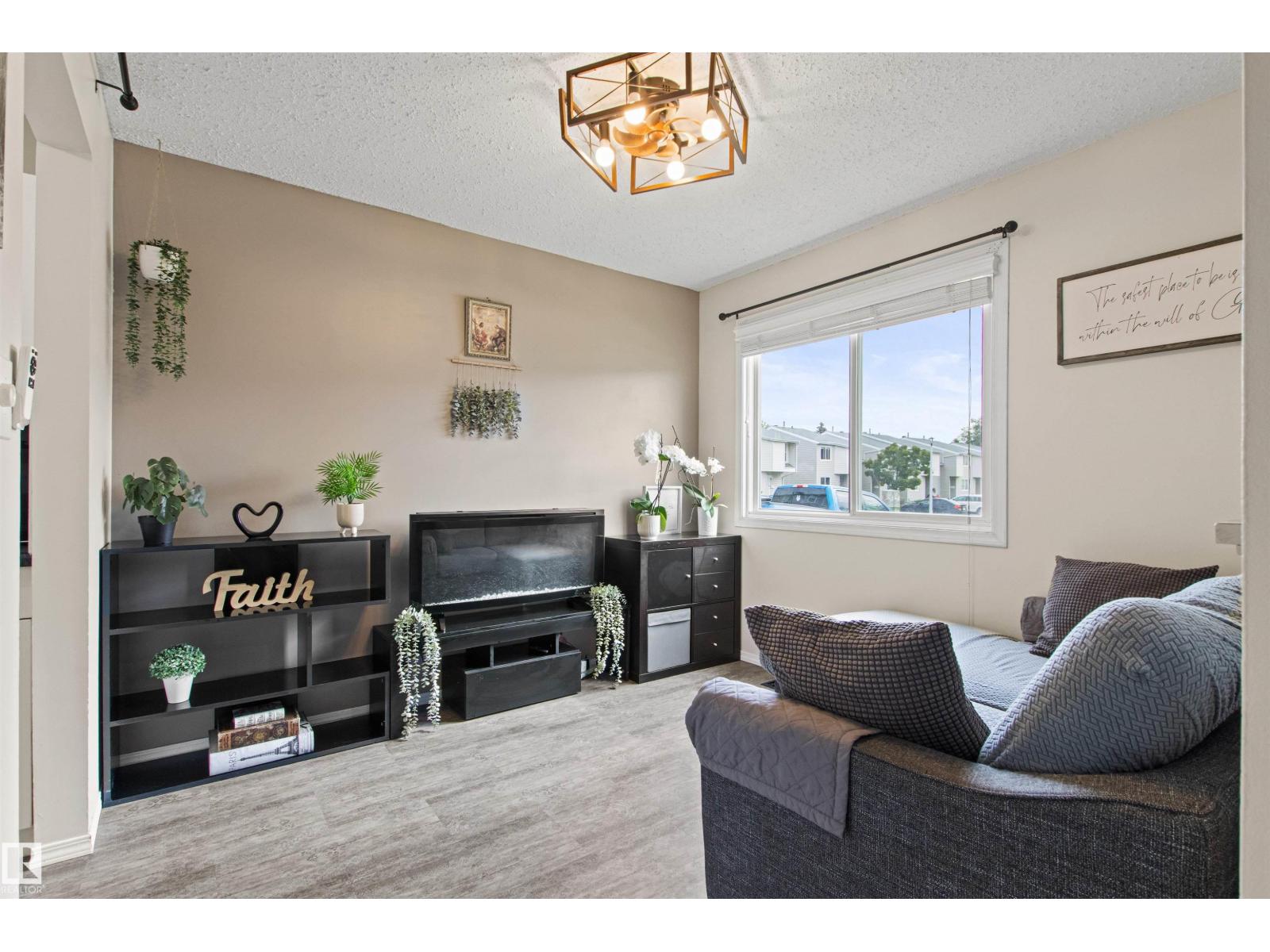 #64 3221 119 St Nw, Edmonton, Alberta  T6J 5K7 - Photo 7 - E4501738