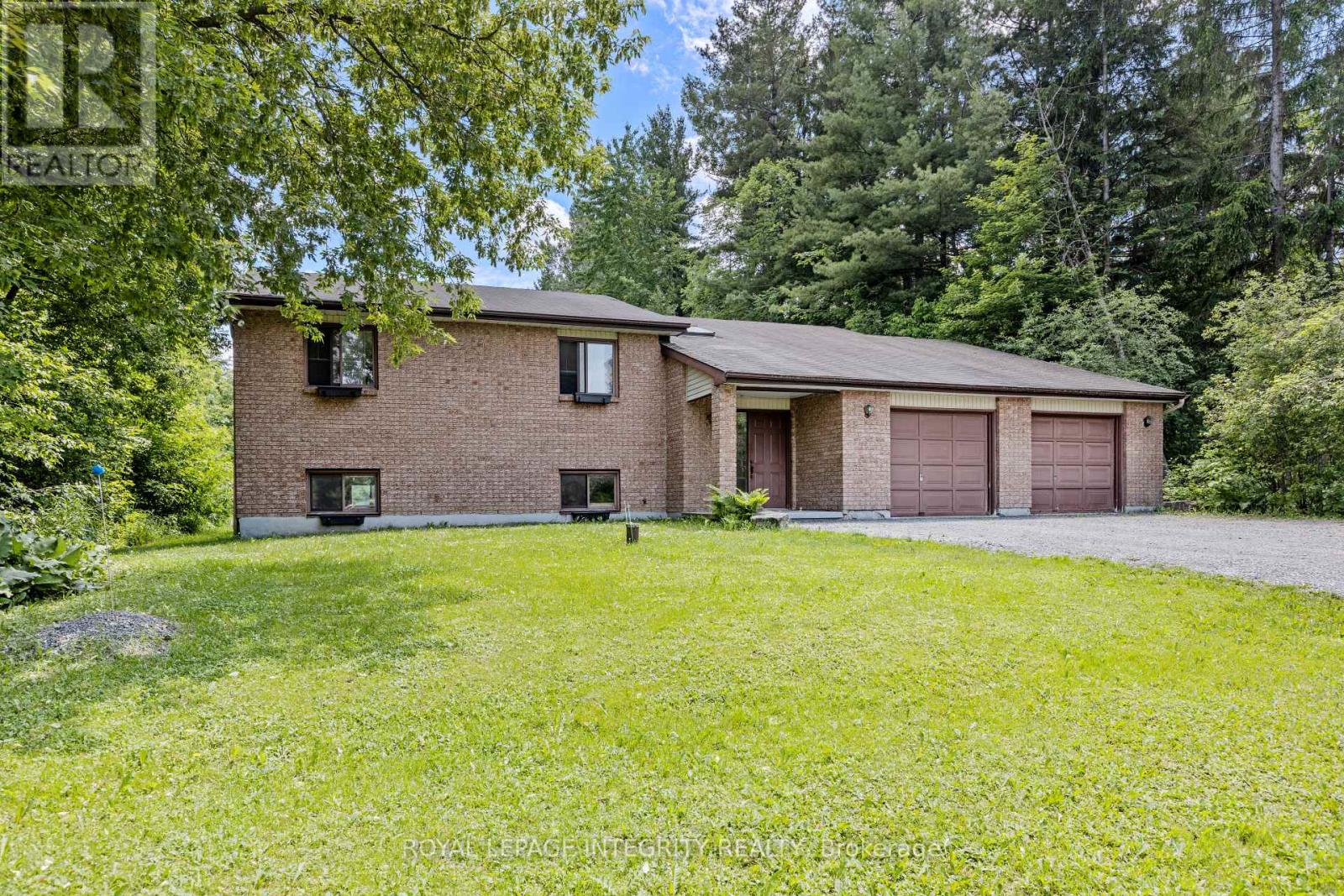 1702 Century Road, Ottawa, Ontario  K0A 2E0 - Photo 2 - X13618080