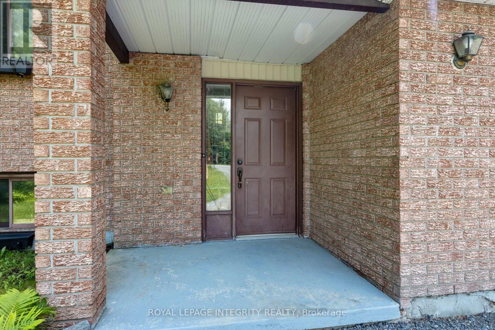 1702 Century Road, Ottawa, Ontario  K0A 2E0 - Photo 3 - X13618080