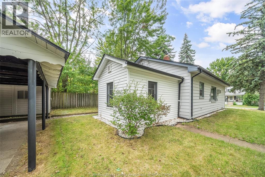 3173 Wyandotte West, Windsor, Ontario  N8Y 4V1 - Photo 33 - 26020313