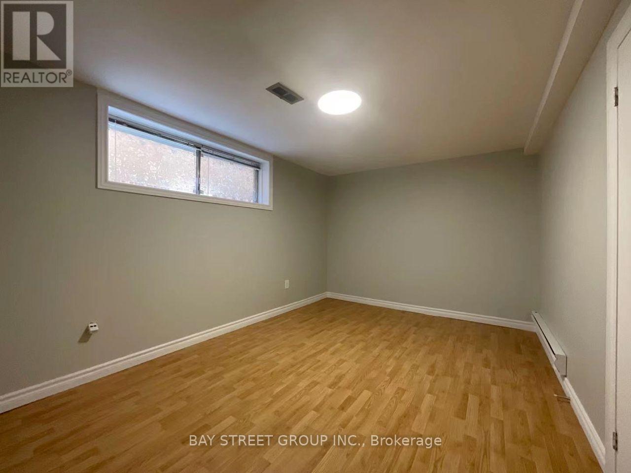Bsmt - 100 Charlton Boulevard, Toronto, Ontario  M2M 1B9 - Photo 12 - C13703598