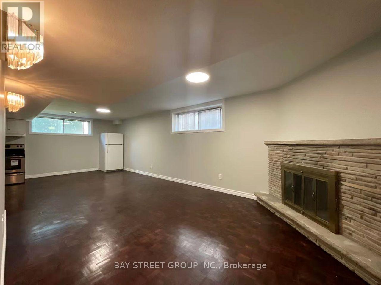 Bsmt - 100 Charlton Boulevard, Toronto, Ontario  M2M 1B9 - Photo 4 - C13703598