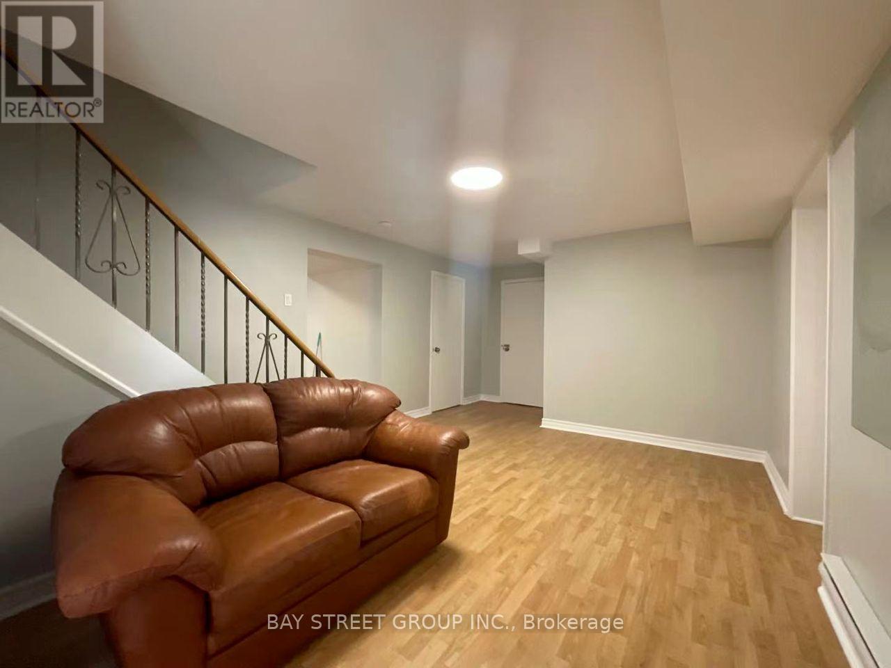 Bsmt - 100 Charlton Boulevard, Toronto, Ontario  M2M 1B9 - Photo 7 - C13703598