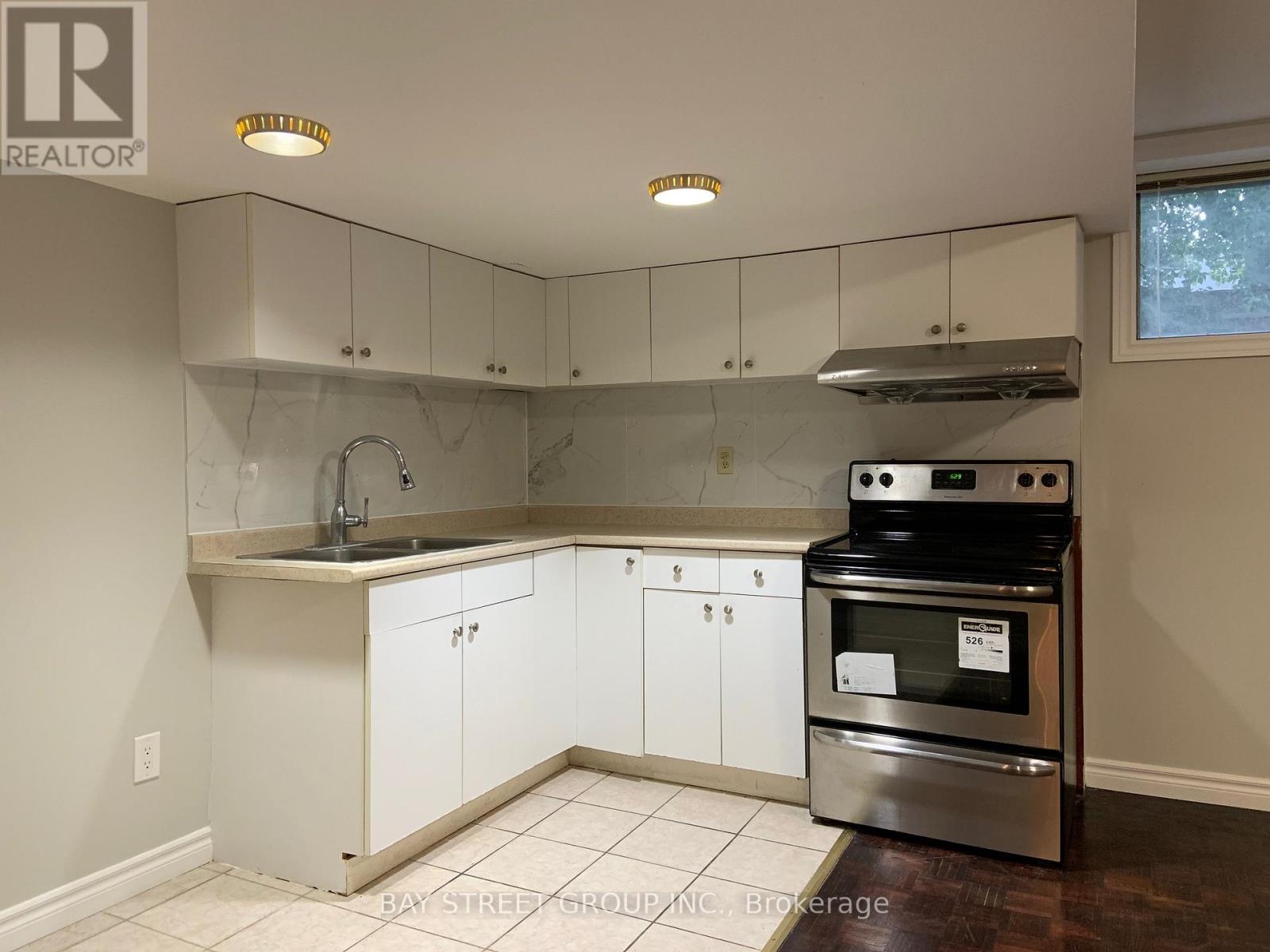 Bsmt - 100 Charlton Boulevard, Toronto, Ontario  M2M 1B9 - Photo 8 - C13703598