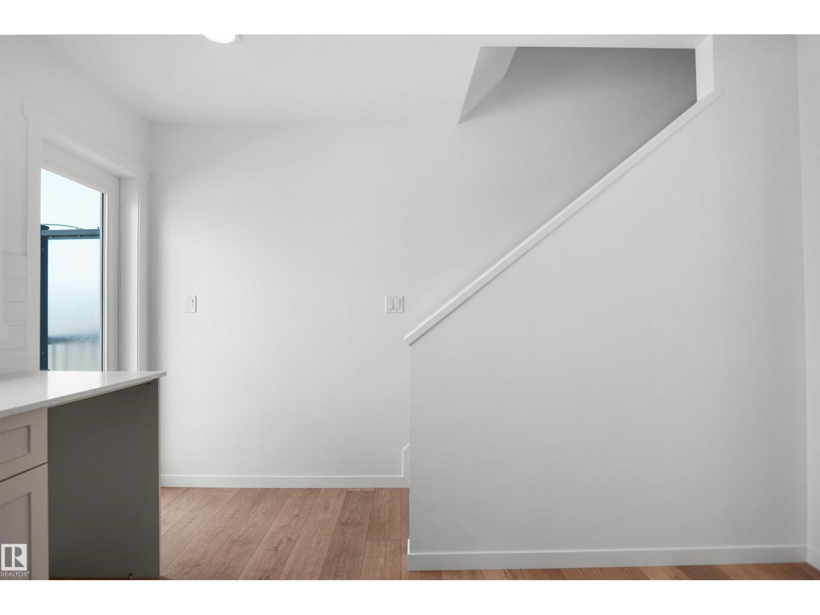 7060 Rosenthal Dr NW, Edmonton, Alberta  T5T 7N6 - Photo 13 - E4503125